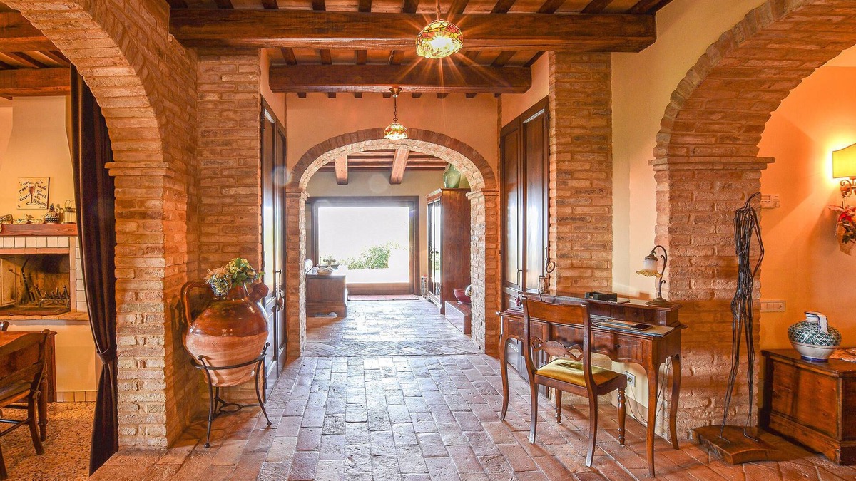 Corridonia House | 5 bedroom accommodation in Corridonia