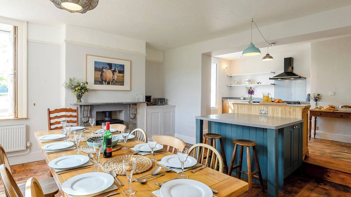 Thetford Cottage | 5 bedroom accommodation in Mundford