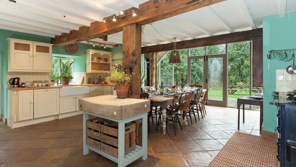 Oswestry Cottage | 5 bedroom accommodation in Llansilin, near Oswestry