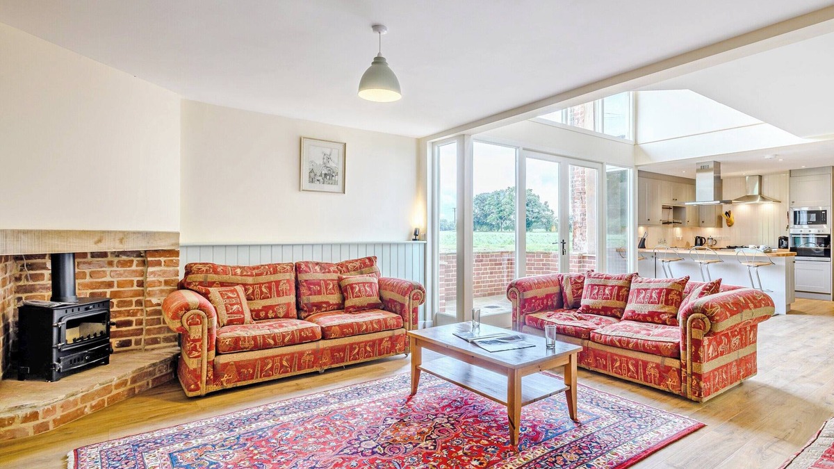 Irstead Cottage | 5 bedroom accommodation in Westwick