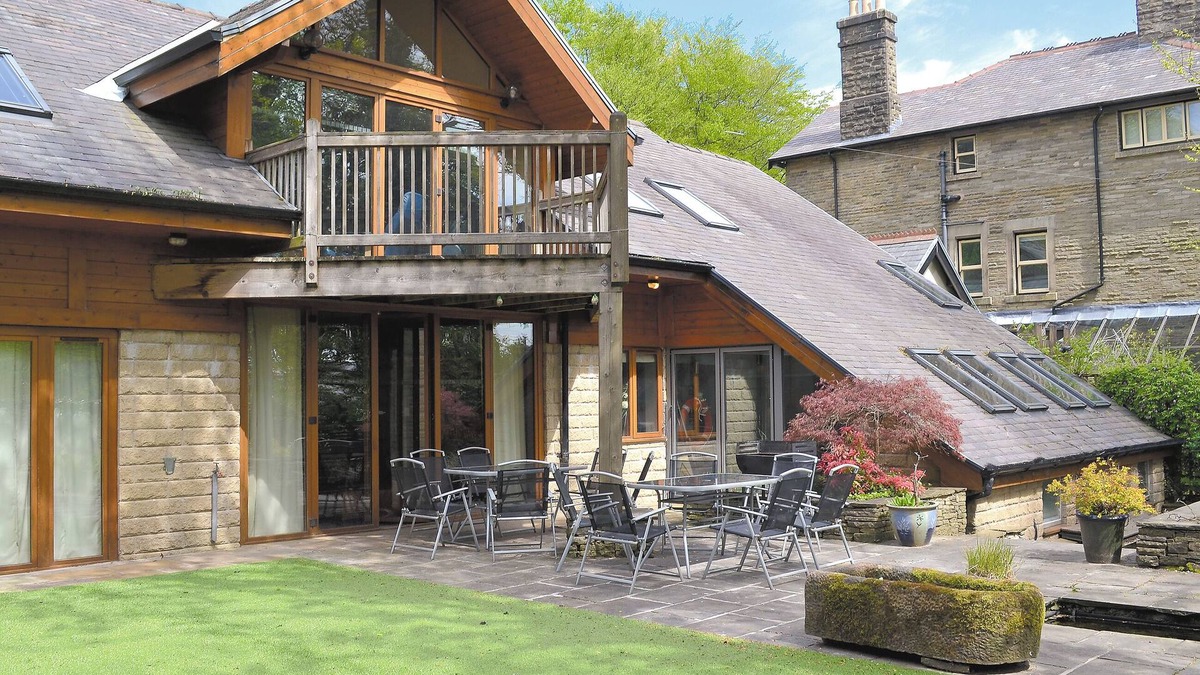 Buxton Cottage | 5 bedroom accommodation in Buxton
