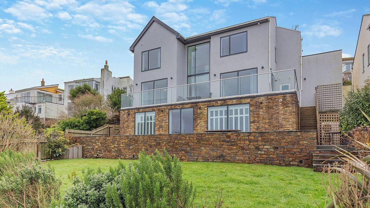 Polruan Cottage | 5 bedroom accommodation in Polruan, near Fowey