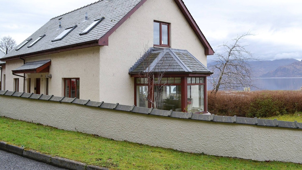 Kentallen Cottage | 5 bedroom accommodation in Kentallen, near Fort William