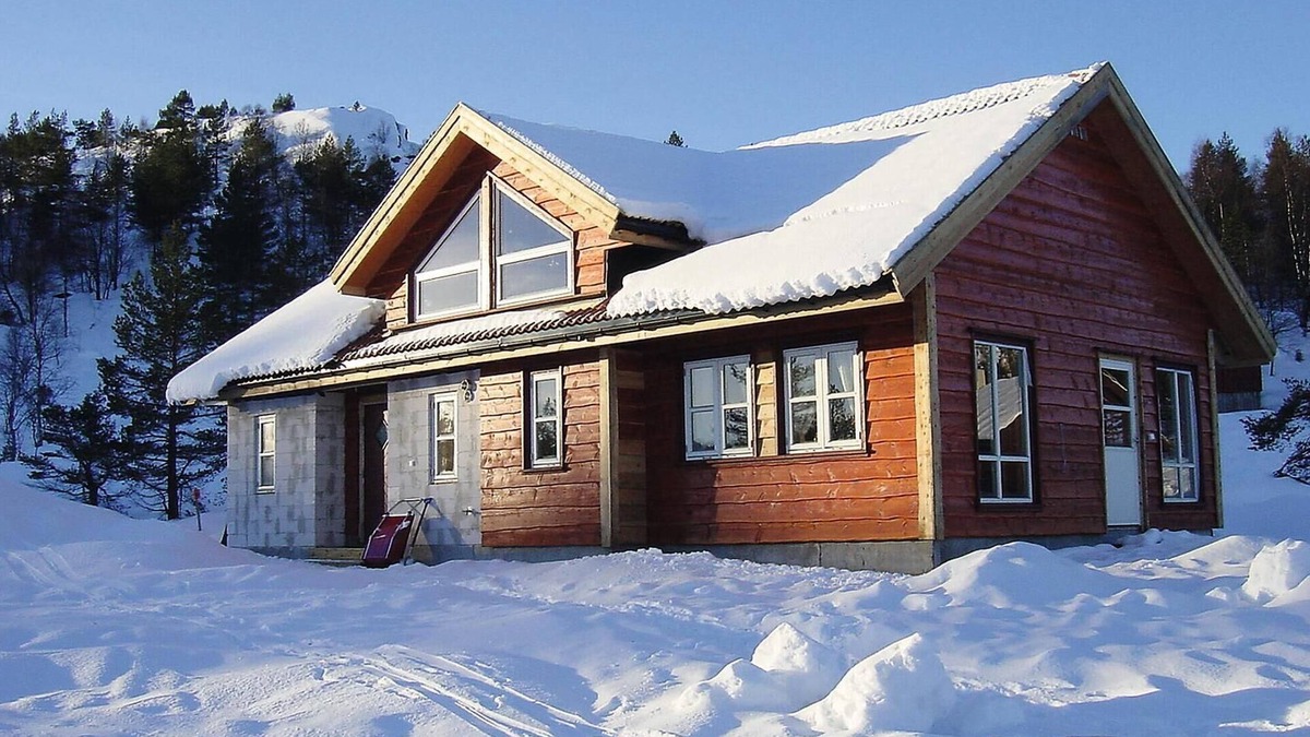 Kvinesdal House | 5 bedroom amazing home in Kvinlog