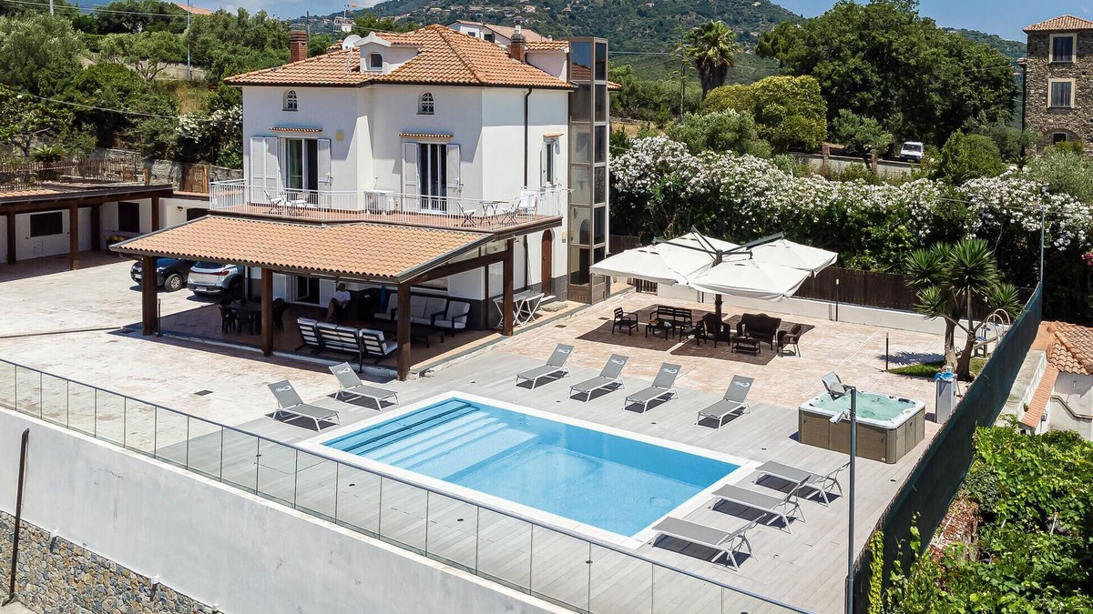 Marina di Casal Velino House | 5 bedroom awesome home in Casalvelino