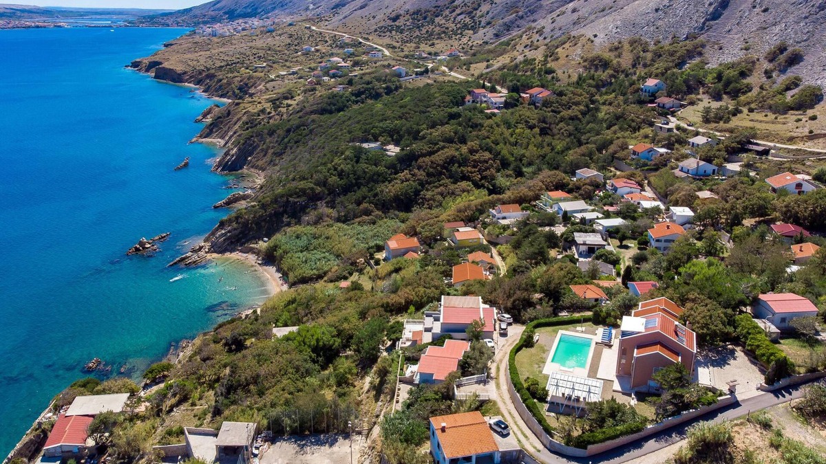 Bosana House | 5 bedroom awesome home in Pag