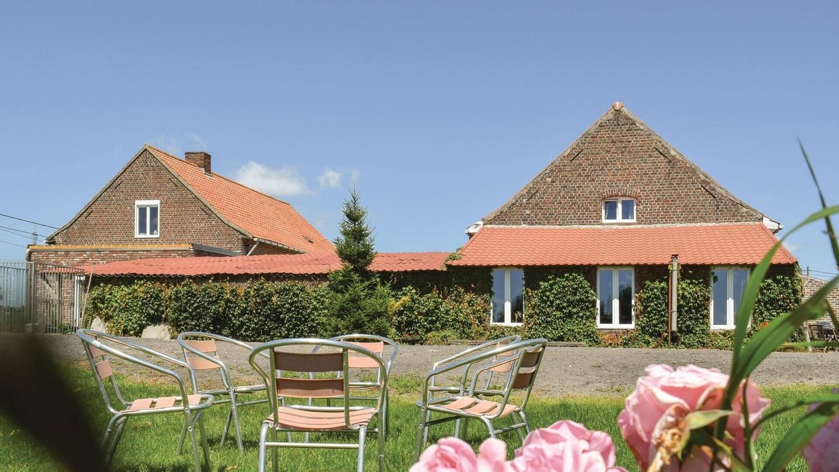 Ypres House | 5 bedroom cozy home in Hollebeke