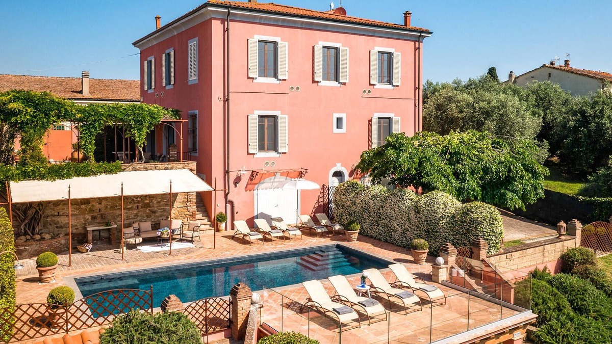 Fabbrica House | 5 bedroom cozy home in Fabbrica