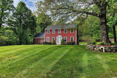 Dublin House | 5 Bedroom Cozy New England home - Cobb Meadow House