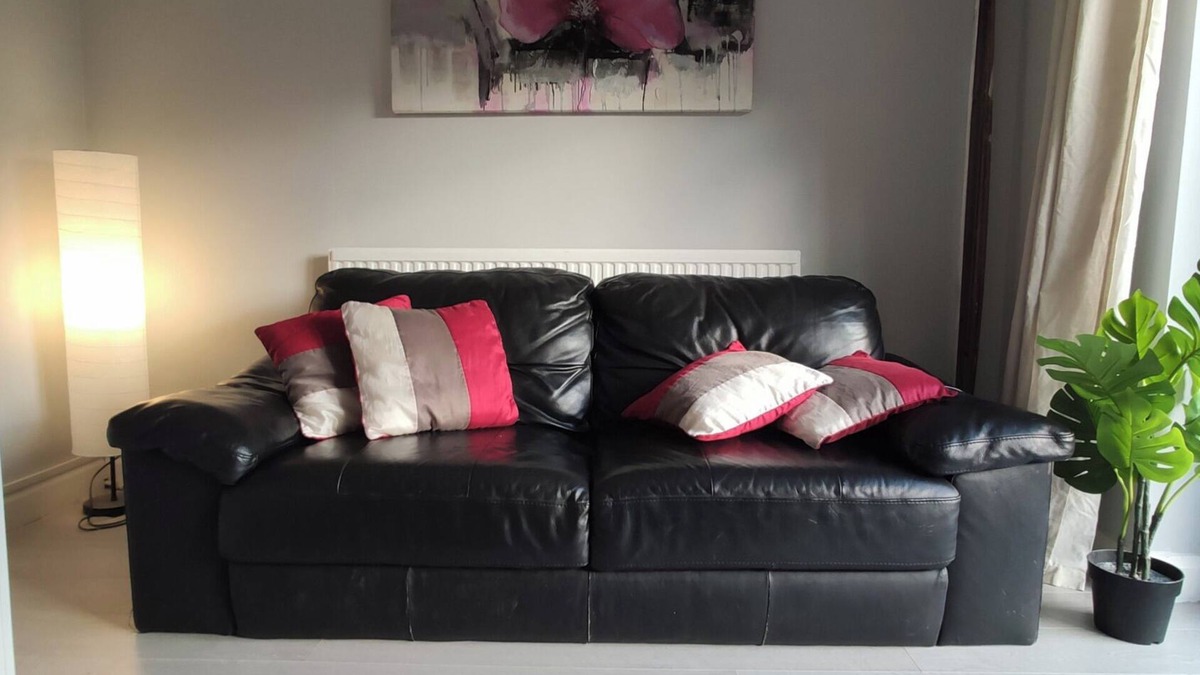 Wilmslow House | 5 Bedroom fully Licensed house