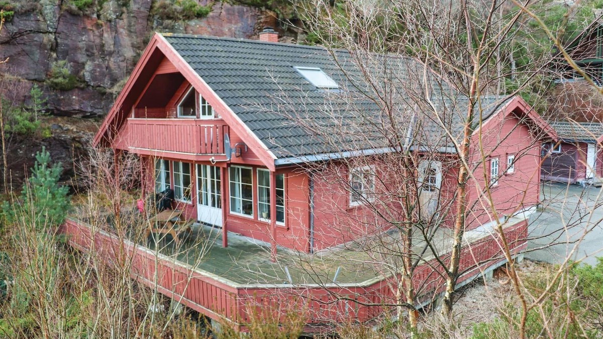 Lindesnes House | 5 bedroom gorgeous home in Lindesnes