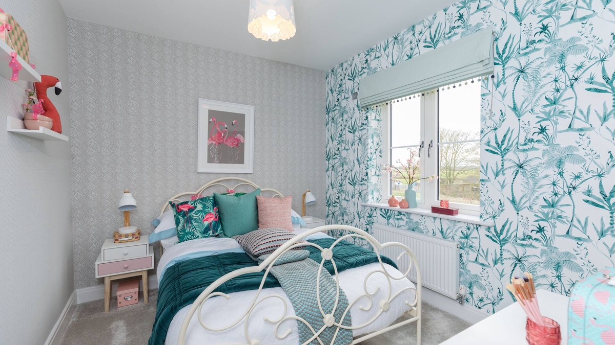 Bicester House | 5 Bedroom House located near The Heyford for fab food & drinks & BicesterVillage