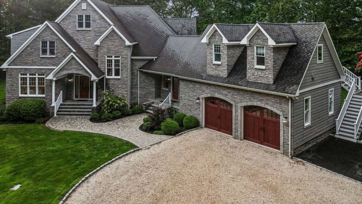 Mattituck House | 5 Bedroom Huge & Private North Fork Oasis