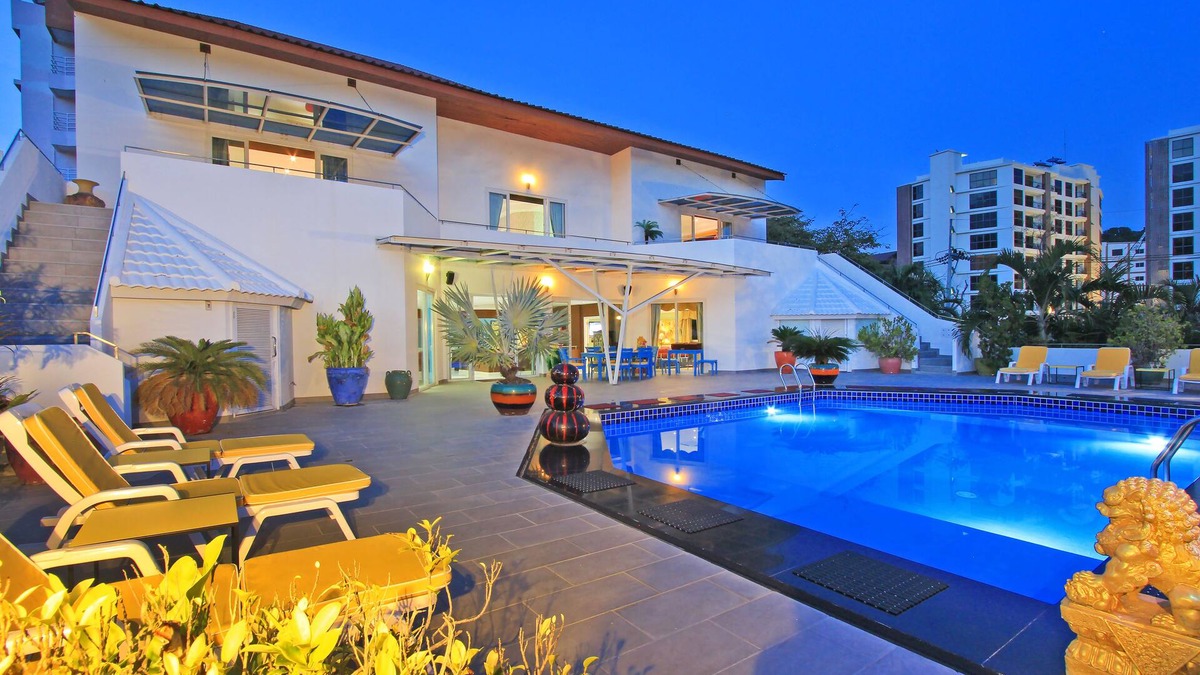 Pratumnak Hill Villa | 5 Bedroom Sharrow Bay Luxury Villa