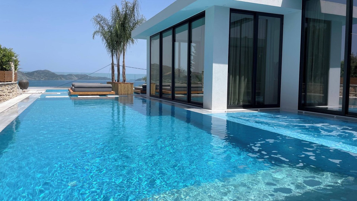 Laganas Villa | 5-Bedroom Superior Villa, Sea view & Swimming pool