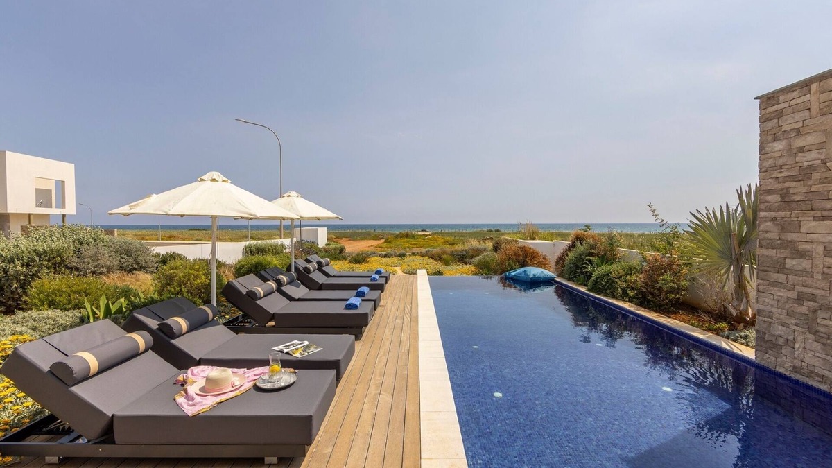 Ayia Thekla Villa | 5 bedroom villa in Ayia Thekla with swimming pool