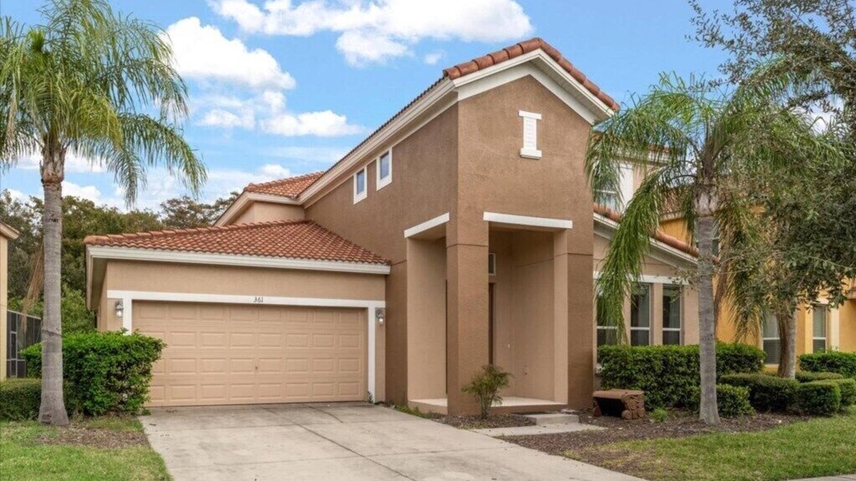 Bellavida House | 5 Bedrooms/3.5 Bathrooms/Bella Vida (361 LF)