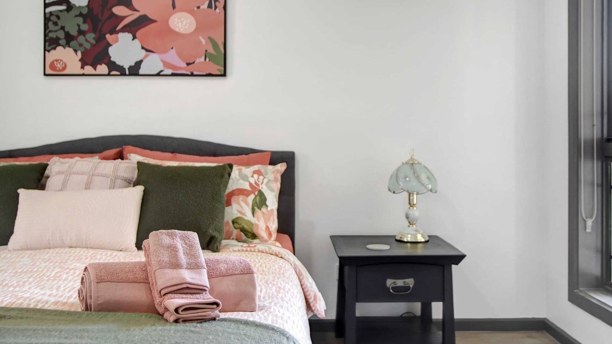 Leopold House | 5 Bedrooms I Sleeps 13 I Bellarine Peninsula