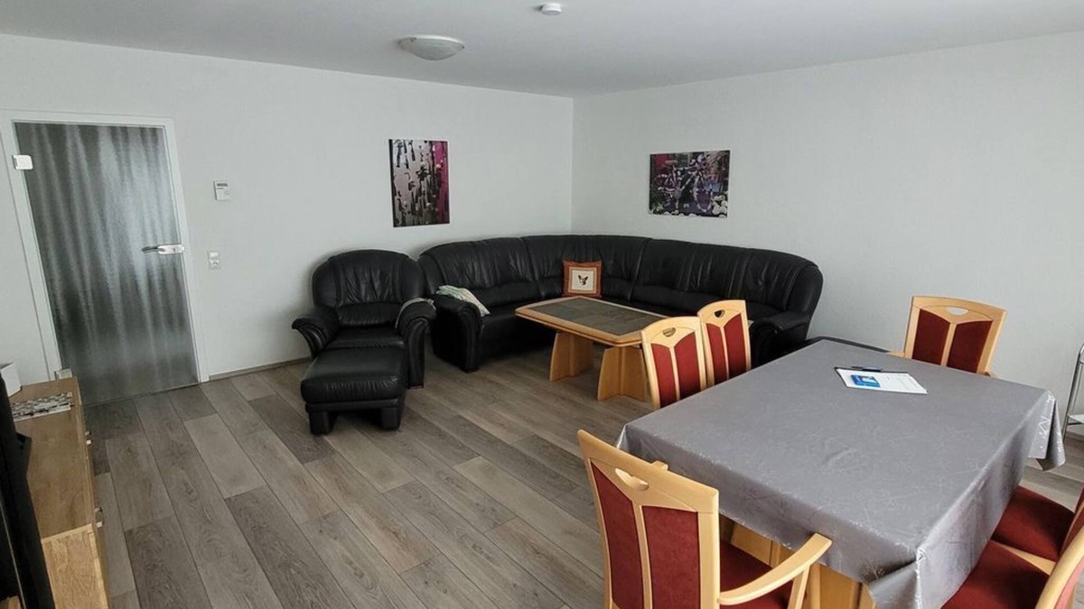 Kommern Apartment | 5-bett-ferienwohnung Dusche/wc, 2 Schlafräume - Ferienwohnung Eule