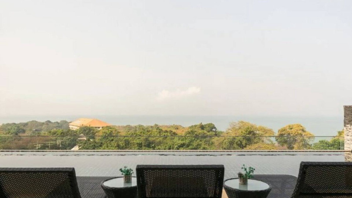 Bang Lamung Apartment | 5★BRIGHT SEA VIEW FAMILY ROOM WITH JACUZZI TUB