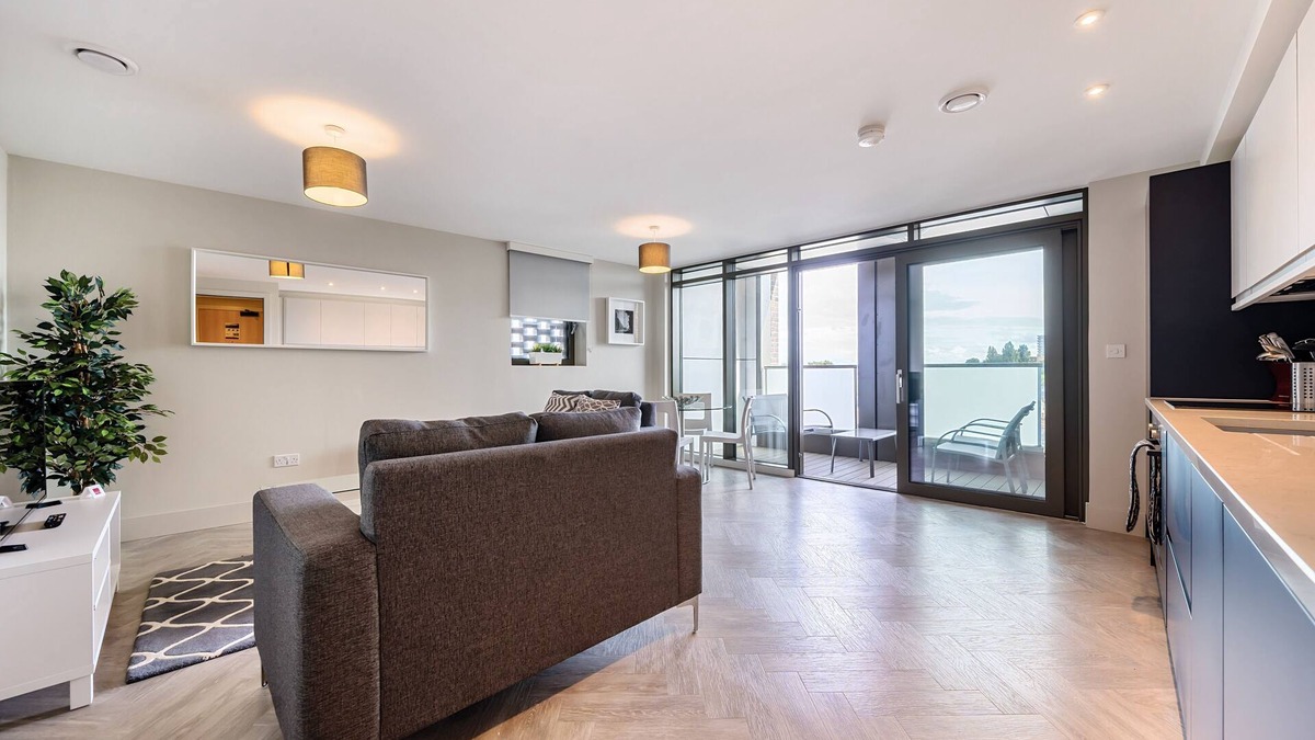Canbury Apartment | 5 Buttermere House - 2 bedroom apartment