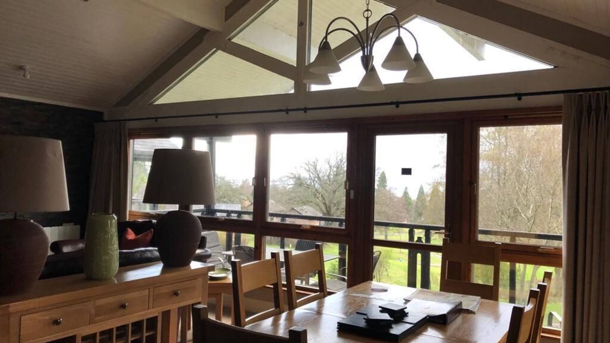 Balloch Cabin | 5* Luxury Lodge Cameron House Loch Lomond Views week 1 only from 30th Dec