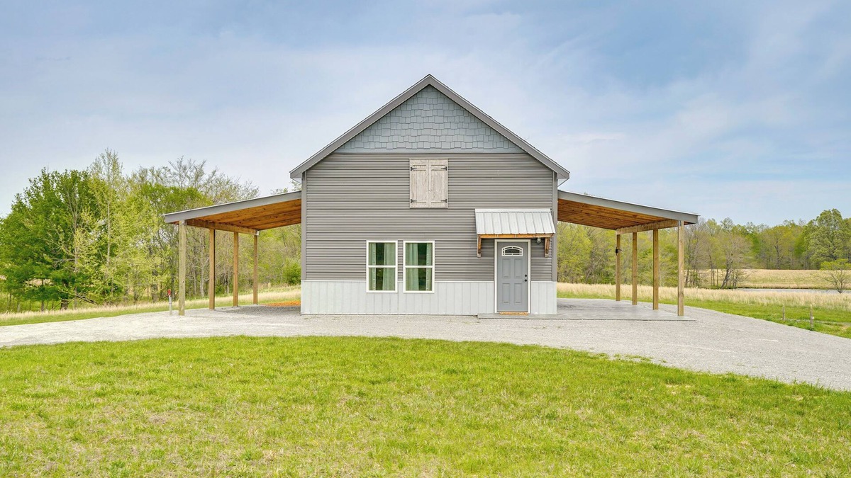 Kuttawa Cottage | 5 Mi to Lake Barkley: Secluded Retreat in Kuttawa