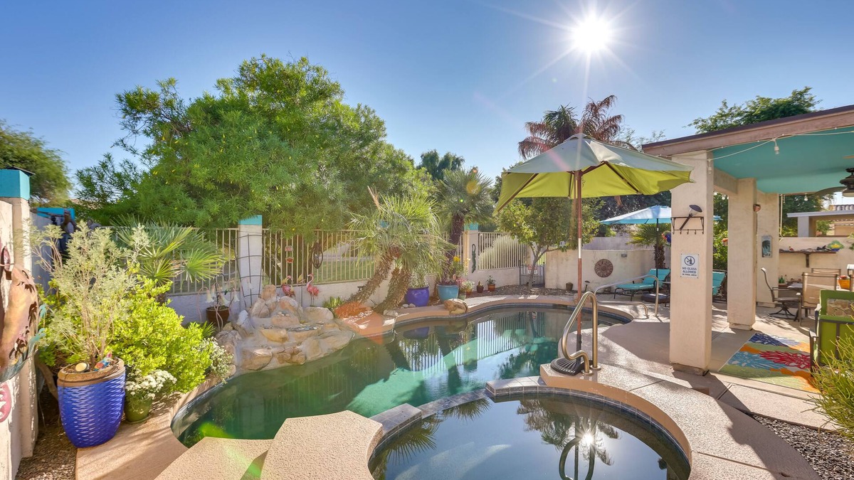 Garden Lakes House | 5 Mi to State Farm Stadium: Home w/Private Pool!