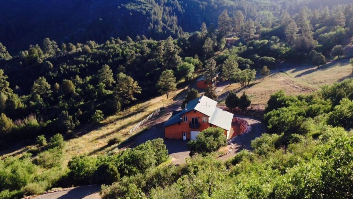 Durango House | 5 Min To Downtown Durango, Privacy, Bordering National Forest!