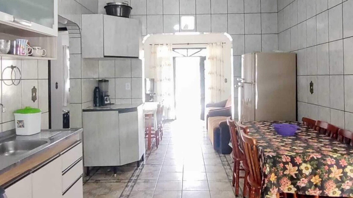 Enseada House | 5 minutes from Prainha and 7 minutes from Praia Grande! House with accommodation for 22 people