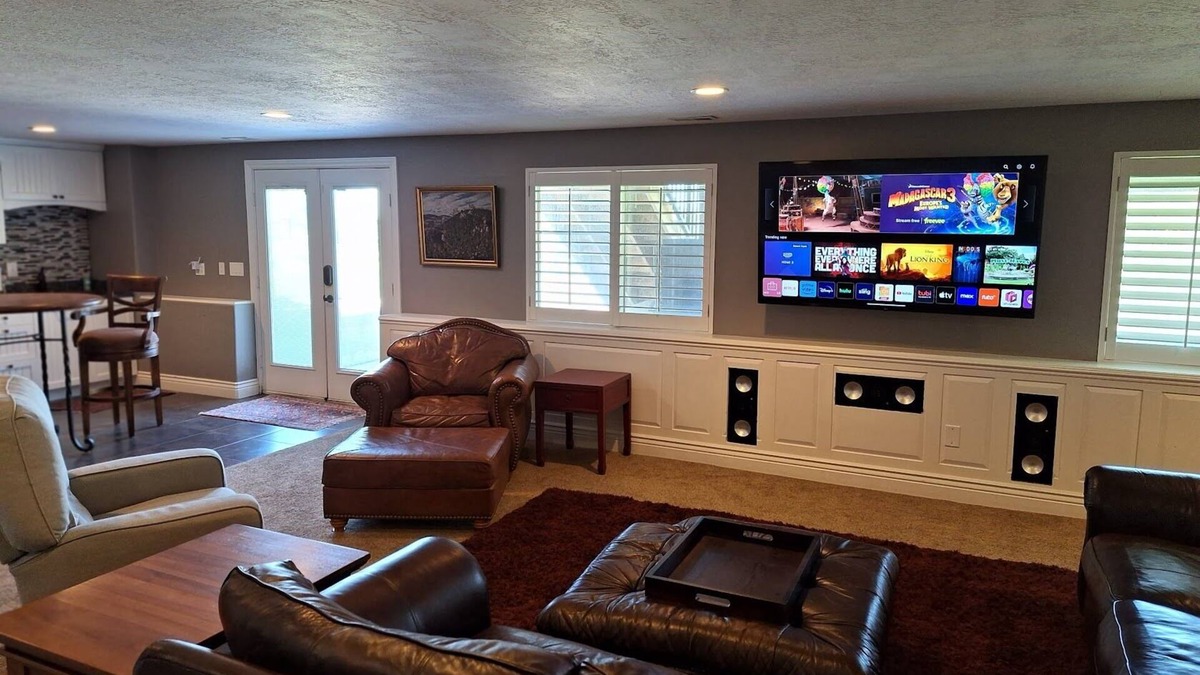 Farmington House | 5 minutes to Lagoon and Station Park! Private Guest Suite in Excellent Location