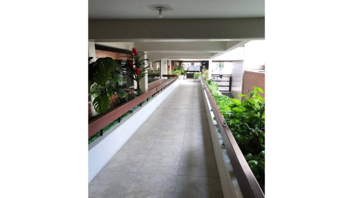 Petit Jean Ocharan House | (5) Modern Miraflores tourist area apartment