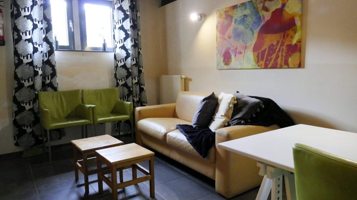 Richelle House | 5-person apartment at the old farm Cour D'Aix