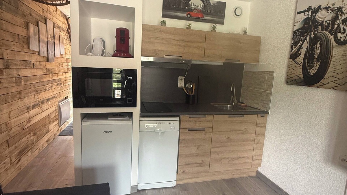 Risoul Apartment | 5-person apartment, Risoul resort, close to shops and slopes