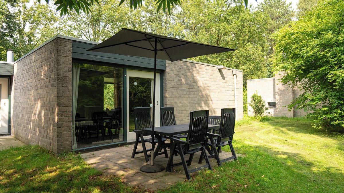 Hapert House | 5-person bungalow in the holiday park Landal Het Vennenbos
