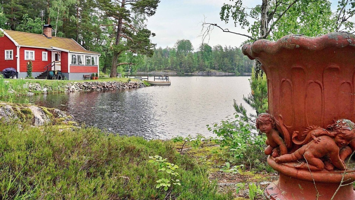 Undal House | 5 person holiday home in ÅKERSBERGA