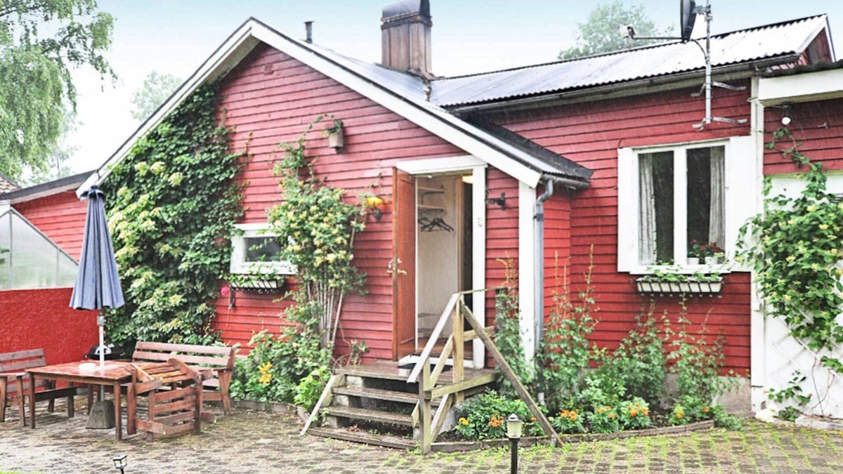 Hassleholm Municipality House | 5 person holiday home in HÄSSLEHOLM-By Traum