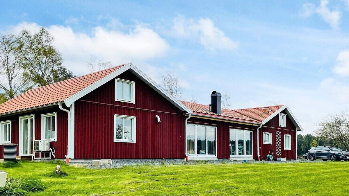 Otterstad House | 5 person holiday home in LIDKÖPING