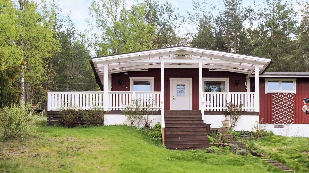 Strangnas Municipality House | 5 person holiday home in STRÄNGNÄS