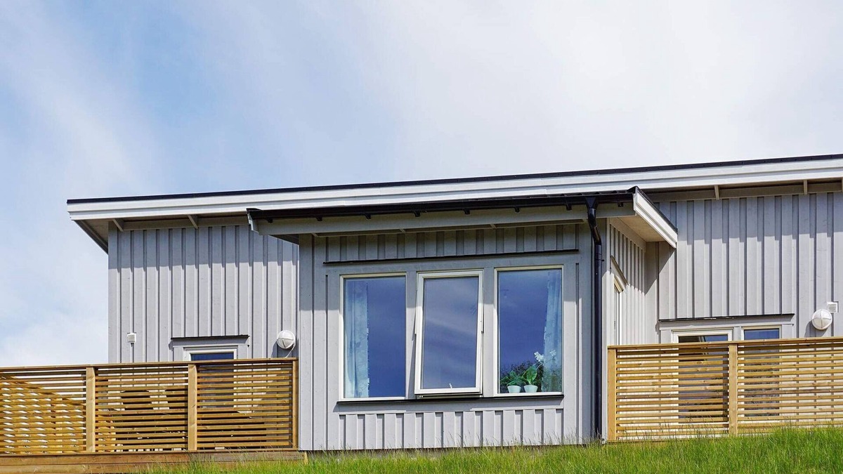 Lokholmen House | 5 person holiday home in STRÖMSTAD