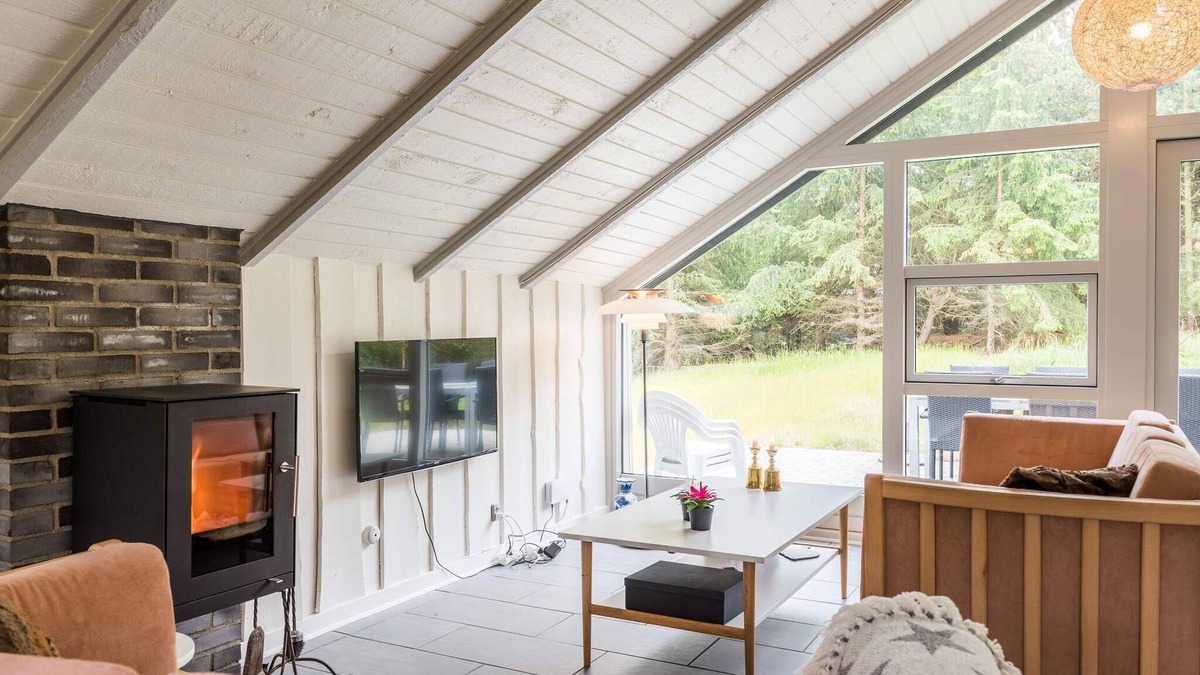 Ho House | 5 person holiday home in Blåvand