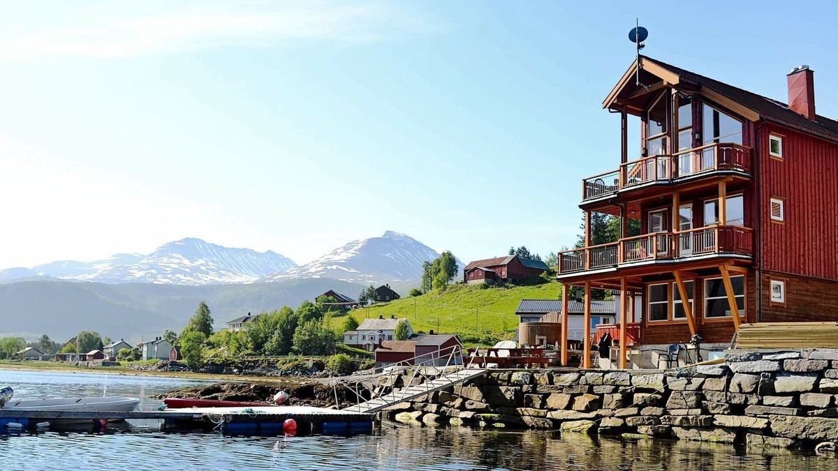 Surnadal Apartment | 5 person holiday home in TODALEN