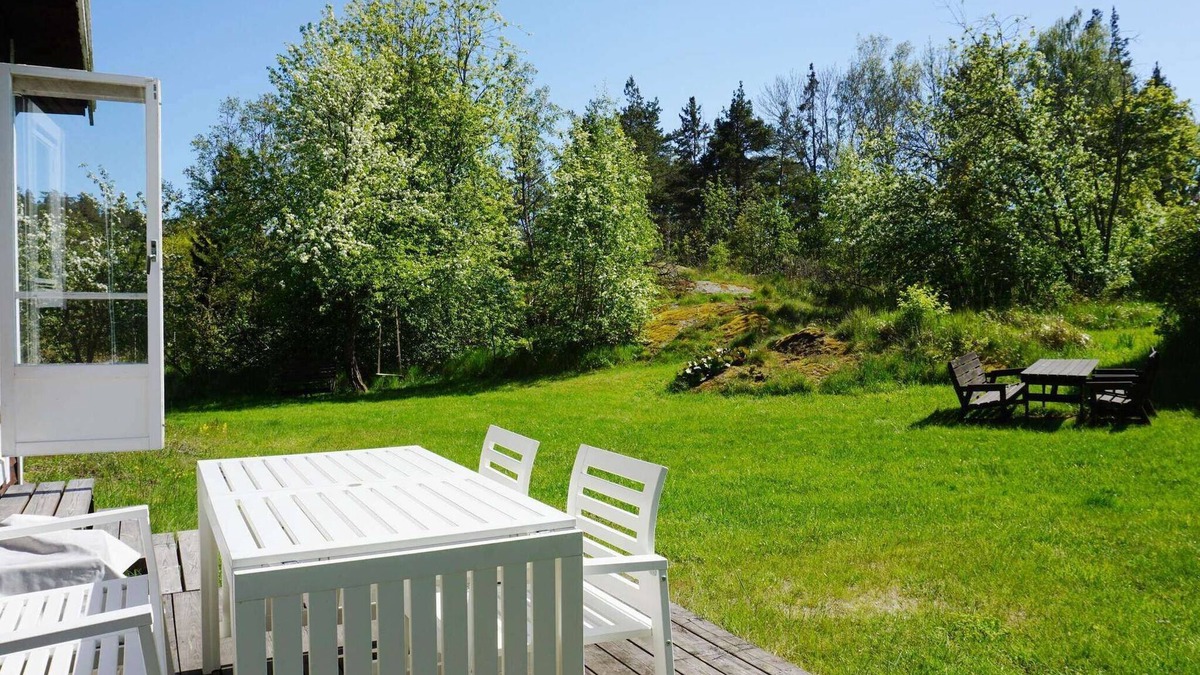 Raksta House | 5 person holiday home in TYRESÖ