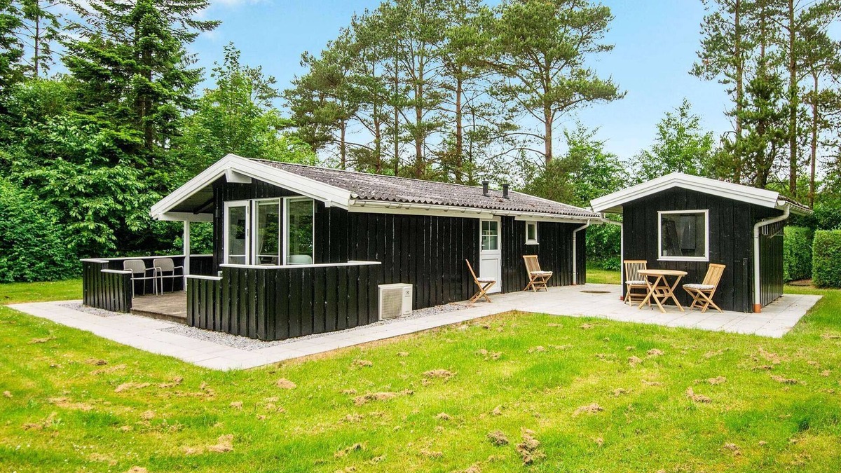 Jegum House | 5 person holiday home in Oksbøl-By Traum