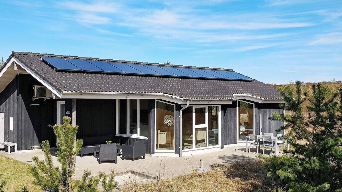 Nordost House | 5 person holiday home in Sæby