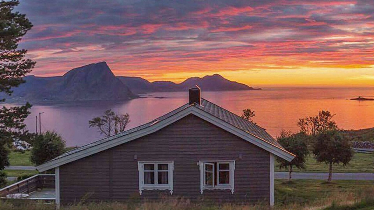 Stadlandet House | 5 person holiday home in Åram