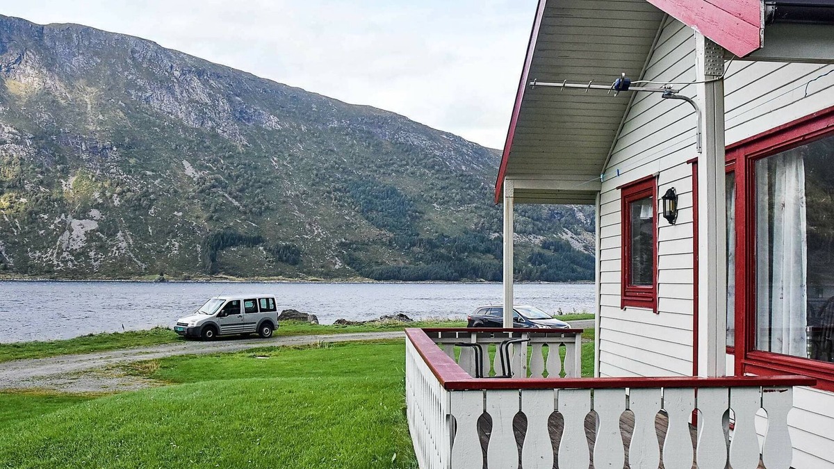 Silda House | 5 person holiday home in Selje