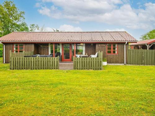 Skaven Strand House | 5 person holiday home in Tarm