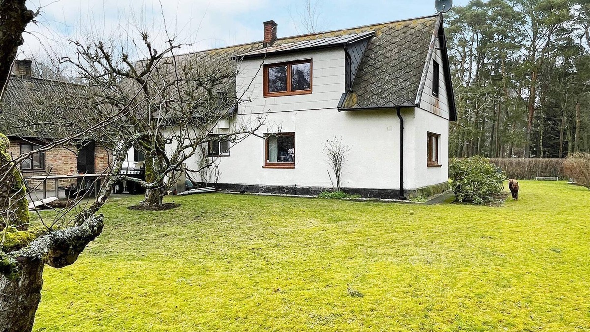 Sandskogen House | 5 person holiday home in LÖDDEKÖPINGE