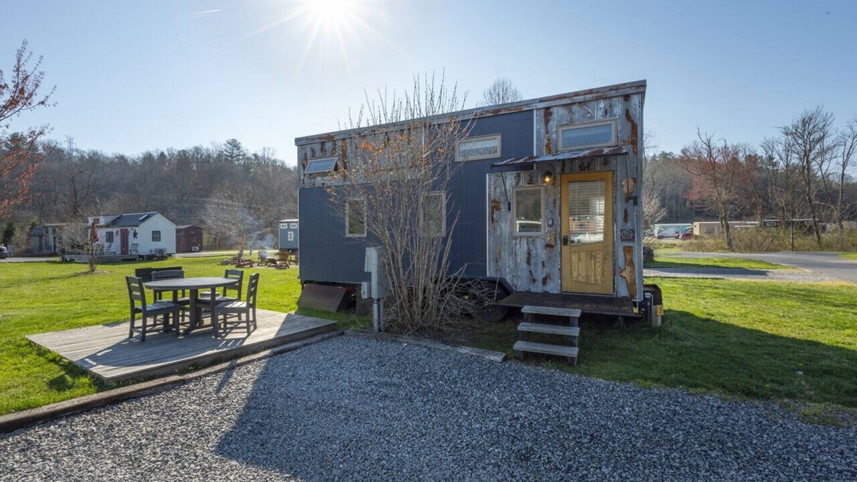 Mills River House | #5 Shining Rock · Shining Rock @ Acony Bell Tiny Home Village
